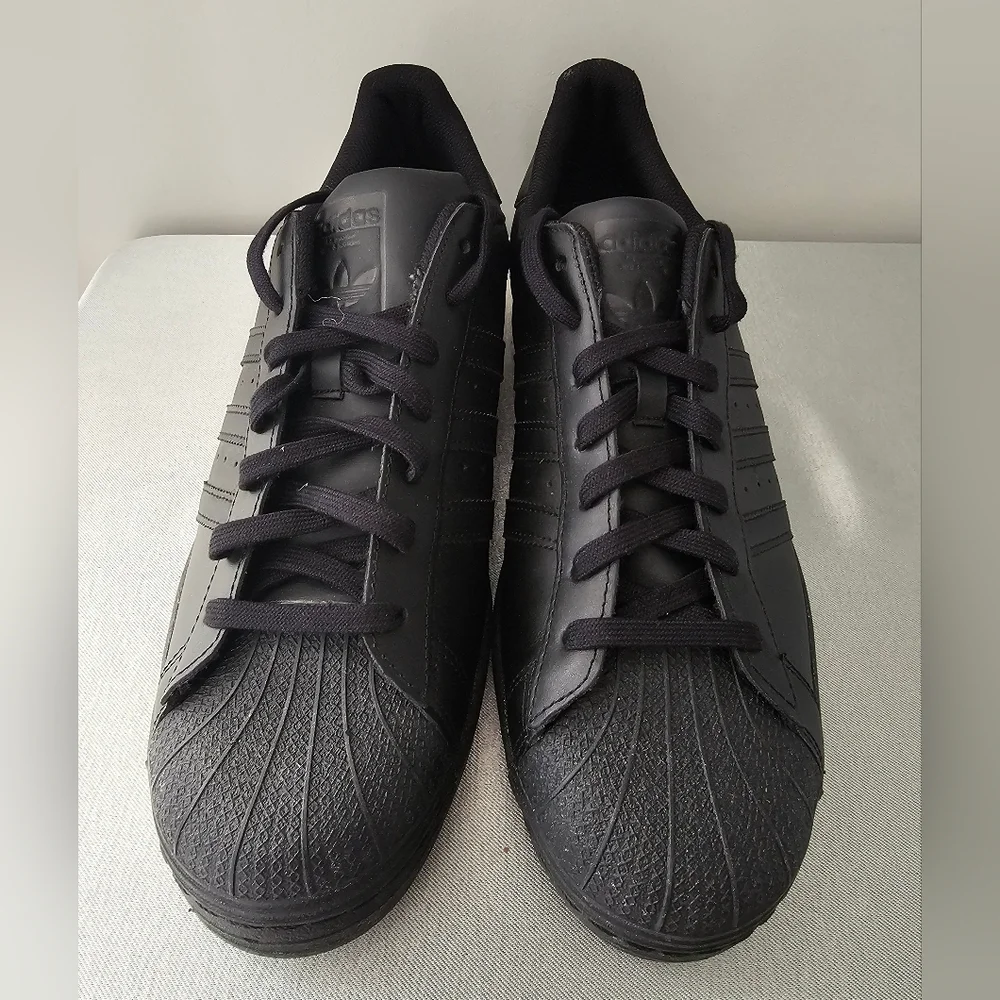 ADIDAS Superstar Mens All Black Sneakers Size 13